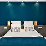 L'initial Hotel