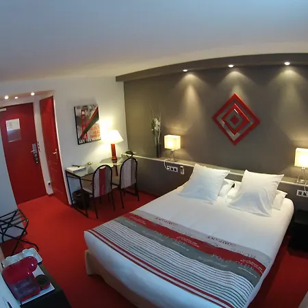 L'initial Hotel 4*